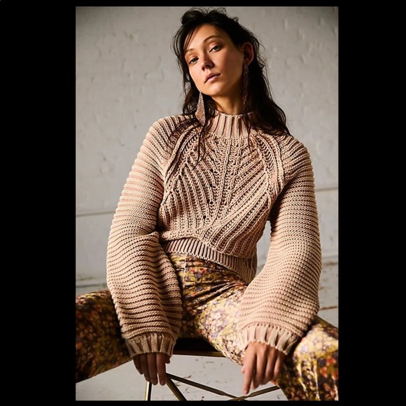 Free People Sweaters - Free People Sweetheart 💖 Sweater 🧶 Brand New